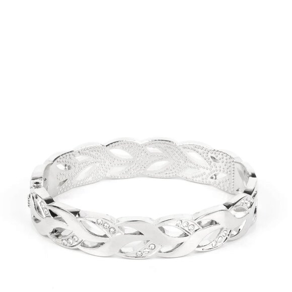 Paparazzi Jewelry - Editor-in-LEAF - White Bracelet - Vintage - Picture 4 of 4